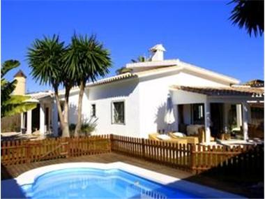 Villa for sale in Cancelada (Andalucia)