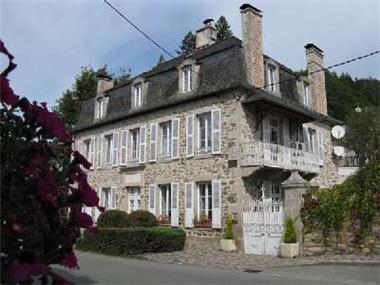 Maison De Ma�tre for sale in Argentat (Region Limousin)