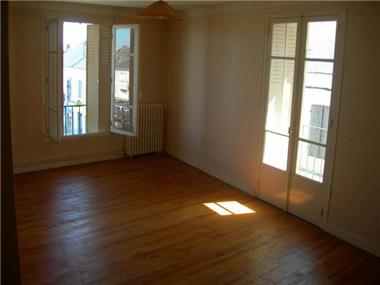 Apartment       for sale in Lannemezan (Midi-Pyrenees)