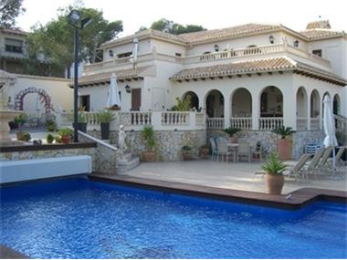 Villa for sale in Orihuela Costa (Valencia)