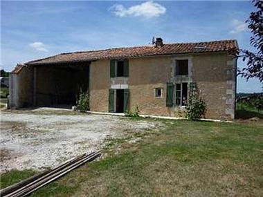 Cottage for sale in Aubeterre-sur-Dronne (Poitou-Charentes)