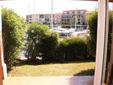 Apartment       for sale in Cogolin (Provence-Alpes-Cote d'Azur)