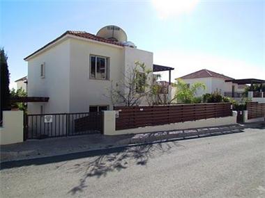 House for sale in Peyia (Paphos)