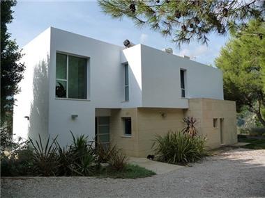 Villa for sale in Callosa d'En Sarria (Valencia)