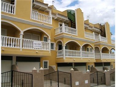 Townhouse for sale in Algorfa (Valencia)