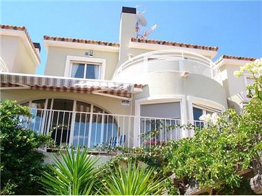 Villa / Detached for sale in Gata de Gorgos (Valencia)