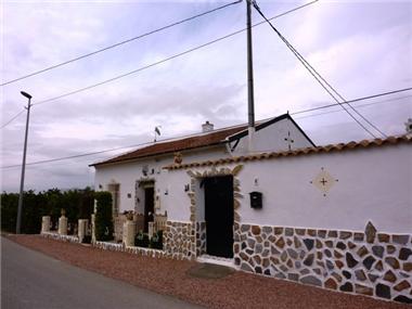 Country Property for sale in San Bartolome (Valencia)