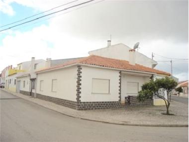 Bungalow for sale in Peniche (Leiria)