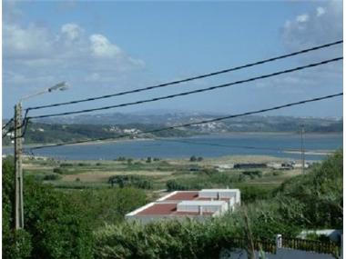 Villa for sale in Foz do Arelho (Leiria)