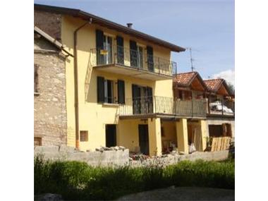 Apartment for sale in Ossuccio (Regione Lombardia)