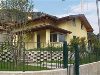 Semi-detached Villa for sale in Tremezzo (Regione Lombardia)