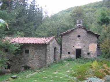 Cluster House for sale in Barga (Tuscany)