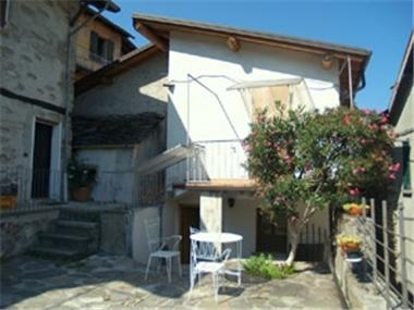 House/Villa for sale in Pianello del Lario (Regione Lombardia)