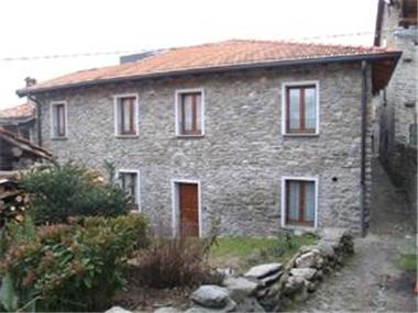 Stone House for sale in Musso (Regione Lombardia)