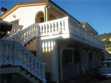 Villa for sale in Imperia (Liguria)