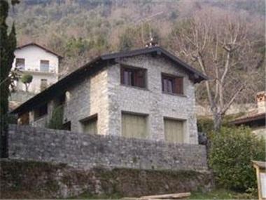 Villa for sale in Ossuccio (Regione Lombardia)