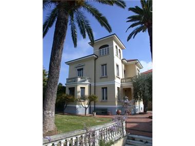 House/Villa for sale in Oneglia (Liguria)