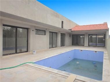 Villa for sale in Sao Martinho do Porto (Leiria)