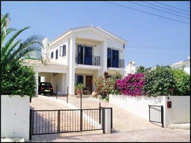 Villa for sale in Polis (Paphos)