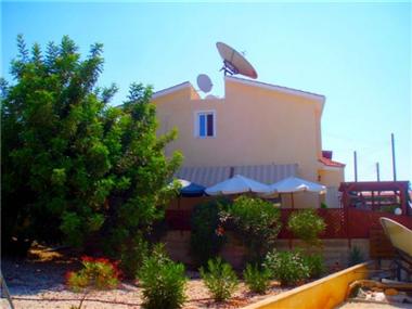 House for sale in Peyia (Paphos)
