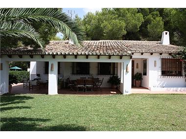Villa / Detached for sale in Rada de Moraira (Valencia)