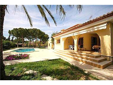 Villa for sale in San Juan de Alicante (Valencia)