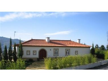 Villa for sale in Porto (Distrito do Porto)