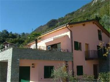 Apartment for sale in Sala Comacina (Regione Lombardia)