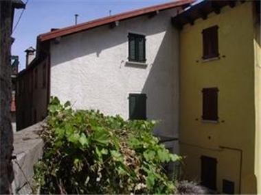 Village House for sale in Lenno (Regione Lombardia)