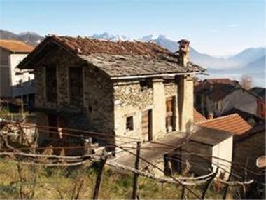 House for sale in Dongo (Regione Lombardia)
