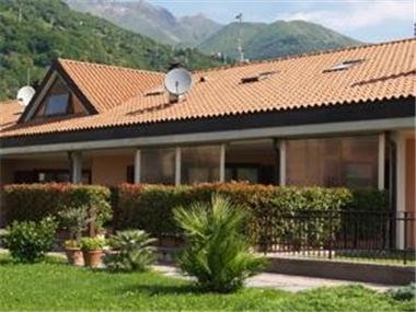 Villa for sale in Dongo (Regione Lombardia)