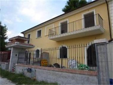 House for sale in Monsampolo del Tronto (The Marches)