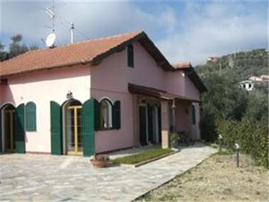 Villa for sale in Imperia (Liguria)
