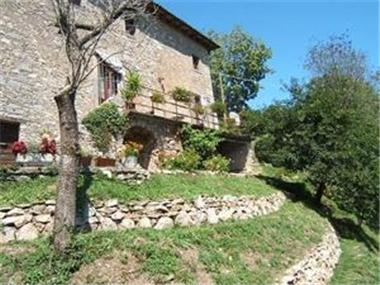 House for sale in Gallicano (Tuscany)
