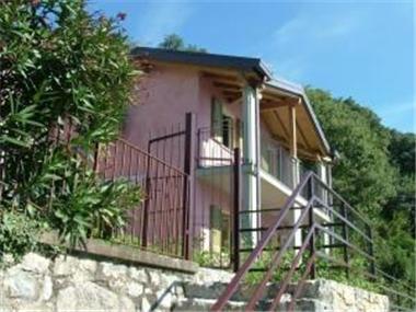 Villa for sale in Sala Comacina (Regione Lombardia)