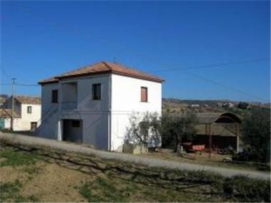 House for sale in Atri (Regione Abruzzo)