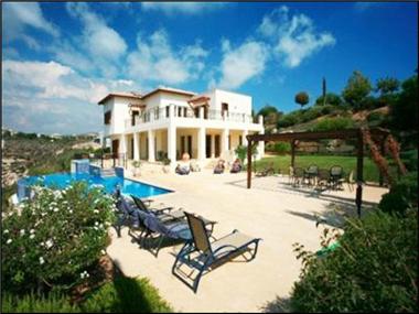 Villa for sale in Kouklia (Paphos)