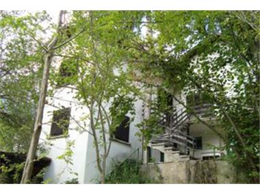 House for sale in Etropole (Sofiya)