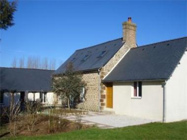 Cottage for sale in Gorron (Region Pays de la Loire)
