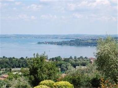 Villa for sale in Padenghe sul Garda (Regione Lombardia)
