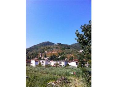 Village House for sale in Borgo a Mozzano (Tuscany)