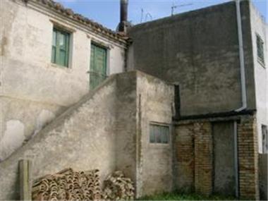 Farm House for sale in Citta Sant'Angelo (Regione Abruzzo)