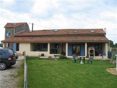 House for sale in Mansle (Poitou-Charentes)
