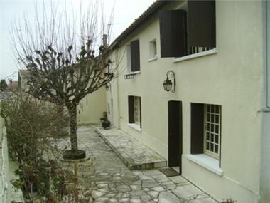 House for sale in Aigre (Poitou-Charentes)