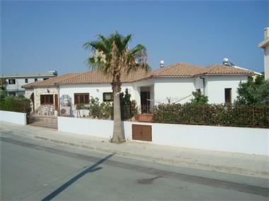 Detached Bungalow for sale in Pyla (Larnaca)