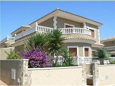 Villa / Detached for sale in Los Altos (Valencia)