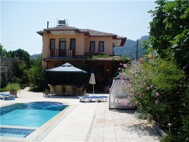 Villa for sale in Uzumlu (Mugla)