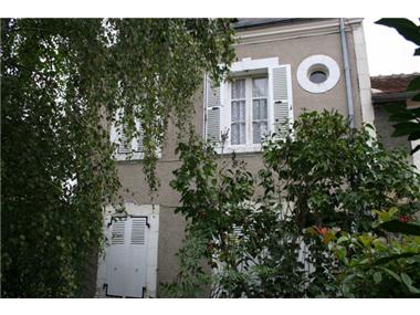 House for sale in Chabris (Region Centre)