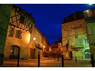 Stone House for sale in Beaulieu-sur-Dordogne (Region Limousin)