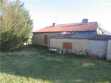 Barn_conversion for sale in Monlezun (Midi-Pyrenees)